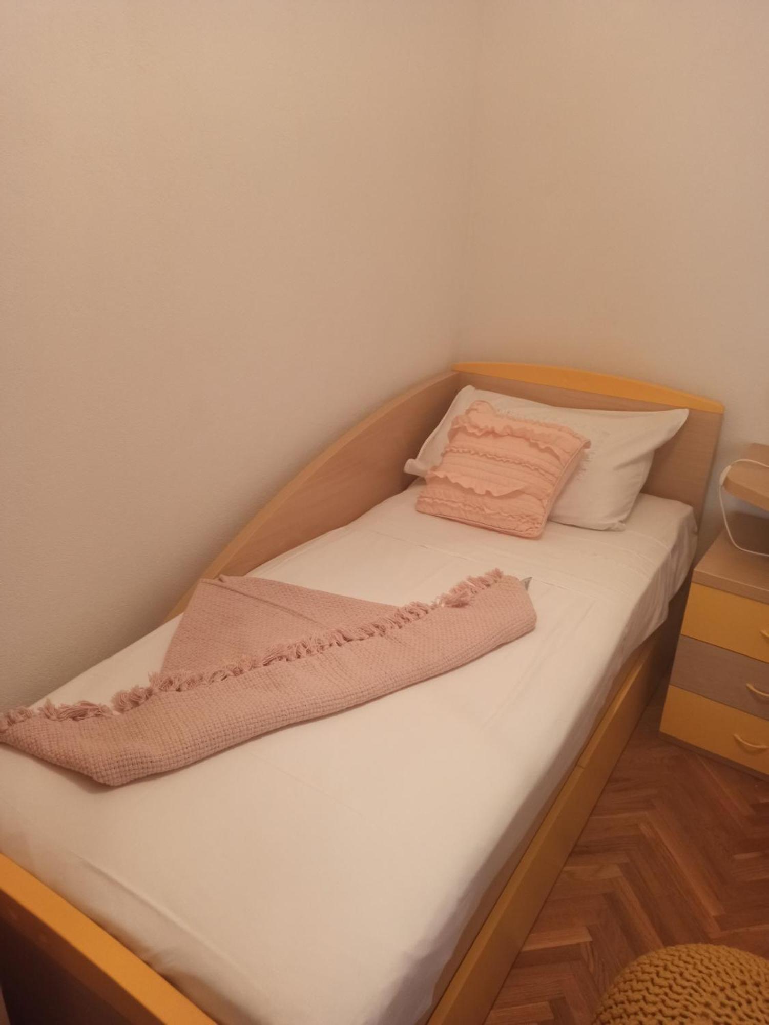 Apartmani Mislav Slatine Kültér fotó